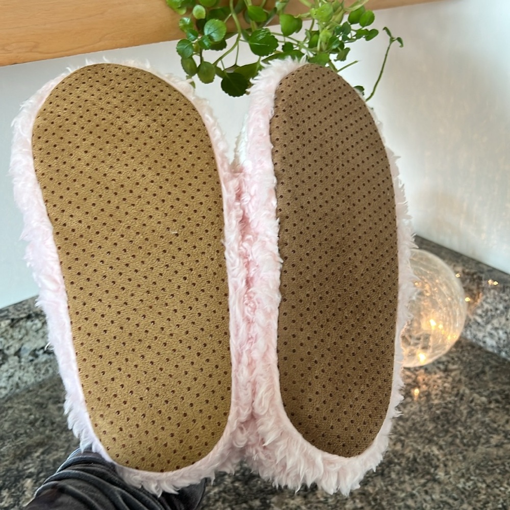 Pink Unicorn 🦄 Slippers - Picture 7 of 10
